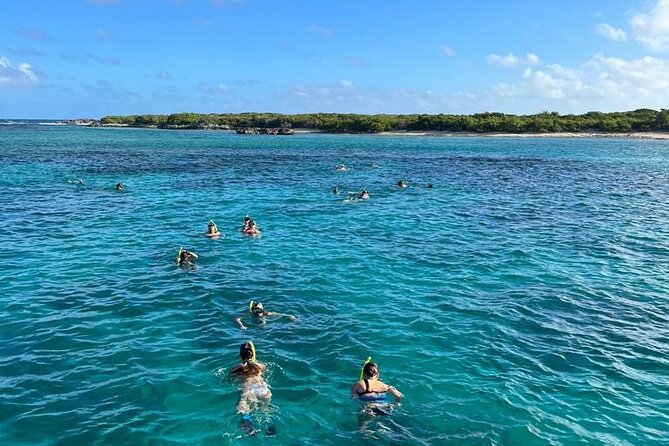 3 in 1 Icacos Snorkel, Beach & Sunset Adventure - Rum drinks, soft drinks, and what costs extra