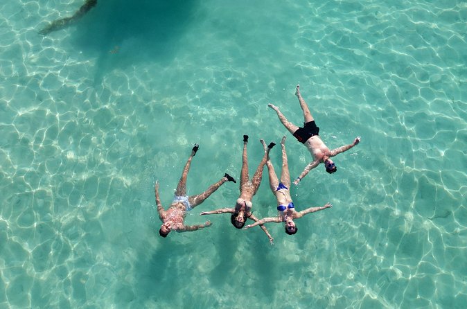 4 hours Tour in La Parguera Private Boat Charter - Comfort, timing, and the missing bathroom