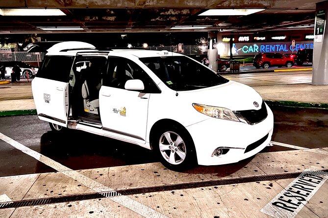 Airport Transfer to San Juan Condado Isla Verde Vice Versa One way trip - Jonathan’s communication is a real strength