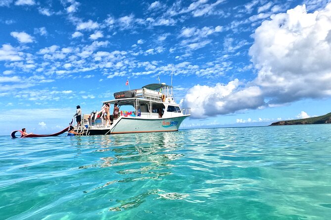 Culebra Power Boat Snorkeling & Beach Tour All Inclusive - Leaving Fajardo at 8:15 a.m.