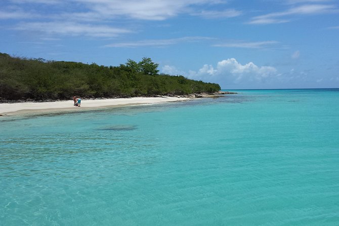 Culebra Snorkeling and beach Day Experience by boat - What the crew does well