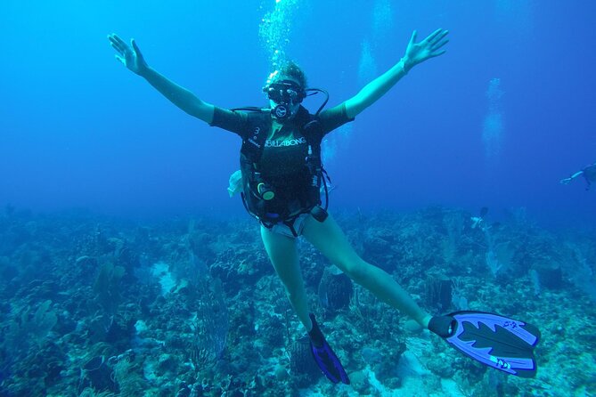 Discover Scuba Diving - Starting at the Rincón Dive Center at 9:00 a.m.