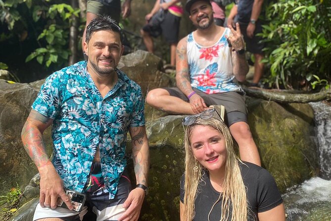 El Yunque Hike Adventure to Las Tinajas Waterfall from Fajardo - What the guides add to the day