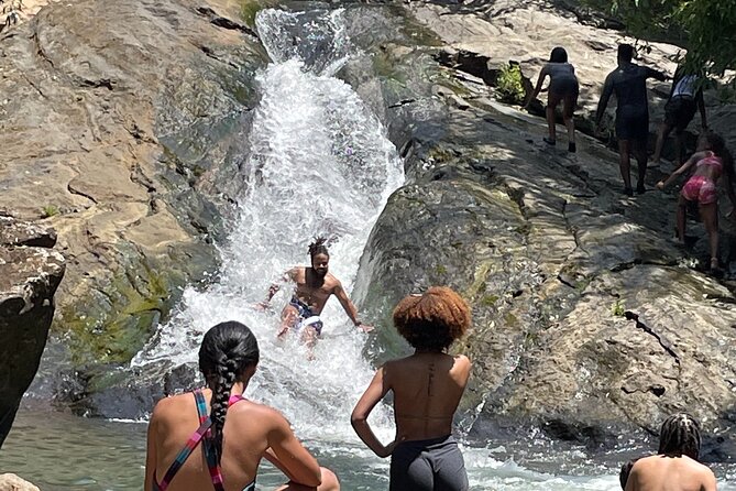 El Yunque Rainforest Tour with Waterslides and Beach - Two hours in Luquillo: beach, kiosks, and lunch