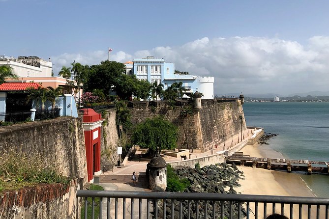 Explore Old San Juan Walking Tour - Heat, rain, and what to carry