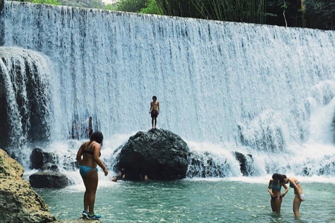 Full-Day Cueva Ventana, Indian Cave and Waterfall Adventure - Cueva del Indio: cliffs, ocean, and Taíno heritage