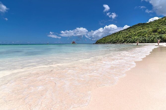 Full-Day Snorkeling Tour to Culebra Island with Lunch - Snorkeling with the crew in the water