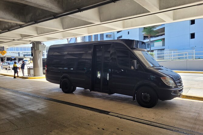 Group Transportation in airport, cruise ships, hotels, bnb's in San Juan, PR - A calm start outside Luis Muñoz Marín Airport