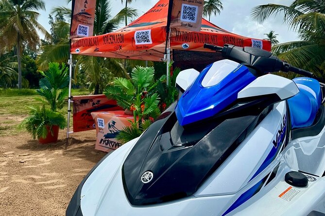 Hydroventure Luquillo Freestyle Run 30 Minutes jetski - Reaching Hydroventure at Balneario La Monserrate
