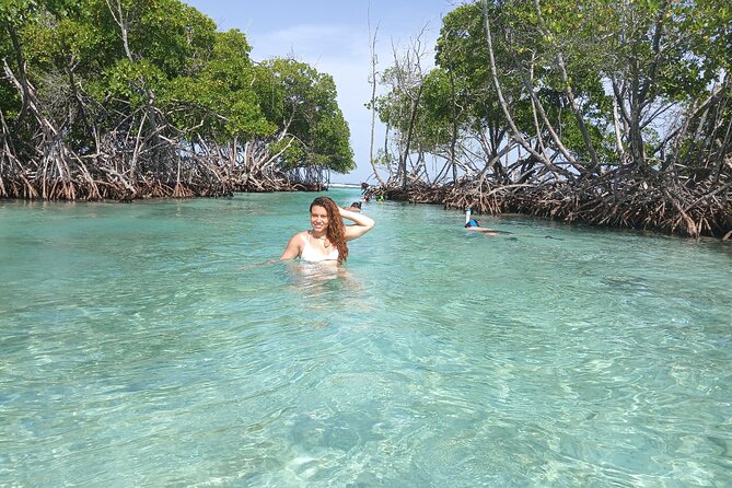 La Parguera Boat Charter with Captain: Kayak & Snorkel - Key Points Before You Book