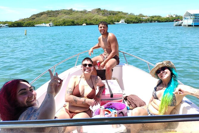 La Parguera Boat Charter with Captain: Kayak & Snorkel - What the $75 Price Really Covers