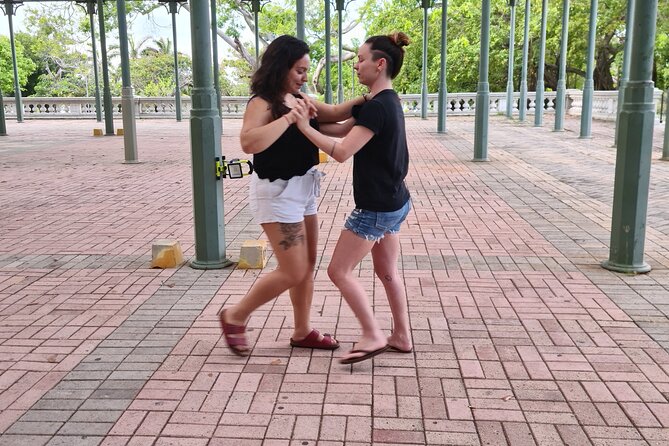 Learn Salsa In Paradise San Juan Puerto Rico - The first hour: salsa basics without the pressure