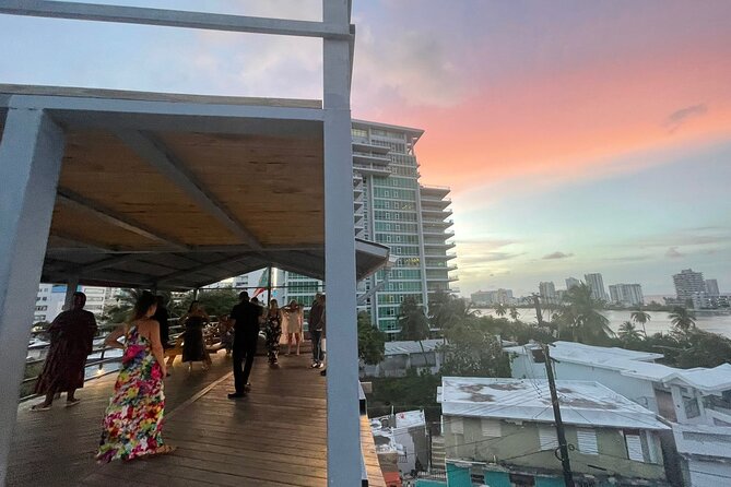 Learn Salsa in San Juan - Vivid beginner lesson - The rooftop setting at Casa Santurce