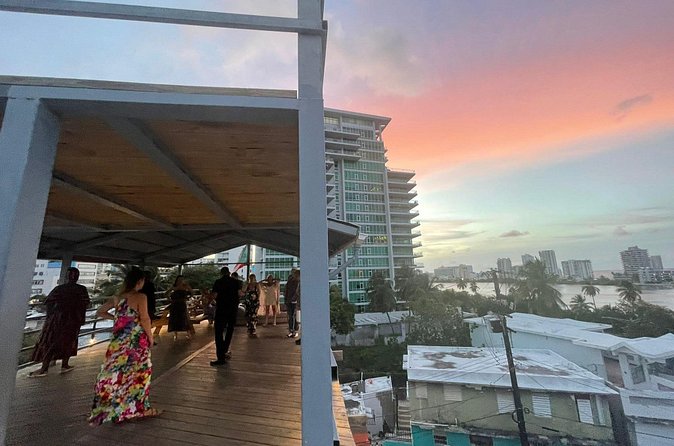 Learn Salsa in San Juan - Vivid beginner lesson - What the $22 price really buys
