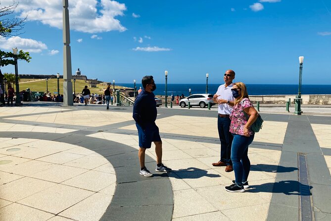 Let's Talk Politics Puerto Rico - Cuartel de Ballajá and the final etiquette discussion