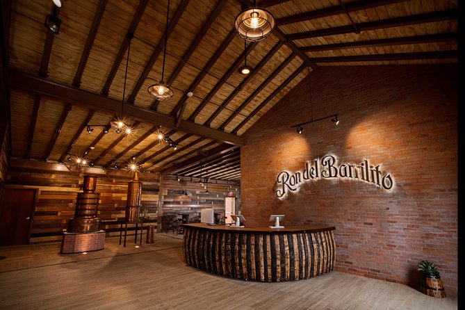 Old San Juan and Rum Factory Full-Day Tour: Minimum 8+ people - Lunch in the Historic District, paid separately