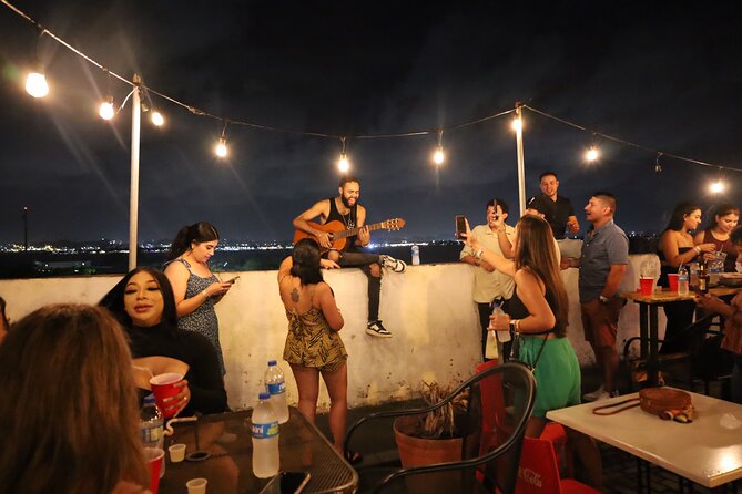 Old San Juan Bar Crawl: Experience Local Hotspots - Stop One: El Cafetin and the First Mojito