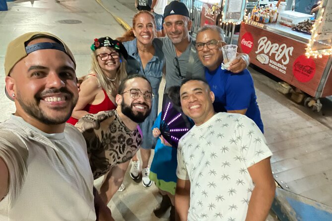 Old San Juan - Bar Hopping Private Tour - Jan Carlos and the human side of the evening