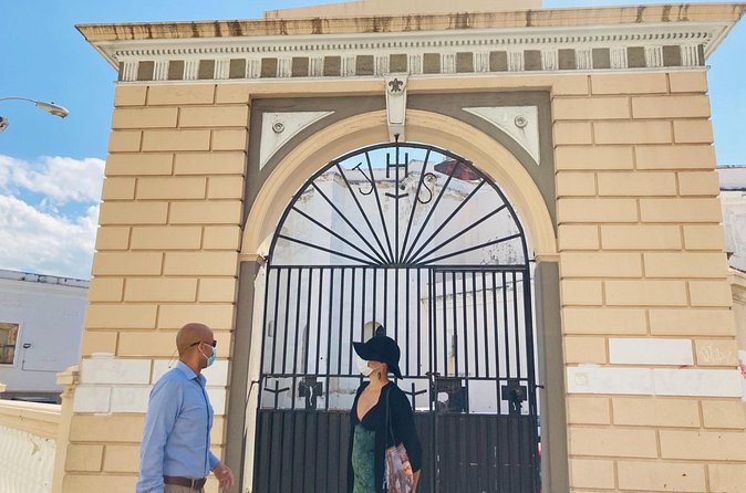 Old San Juan Immersive Walk: History and Culture - San Jose Plaza and the old church quarter