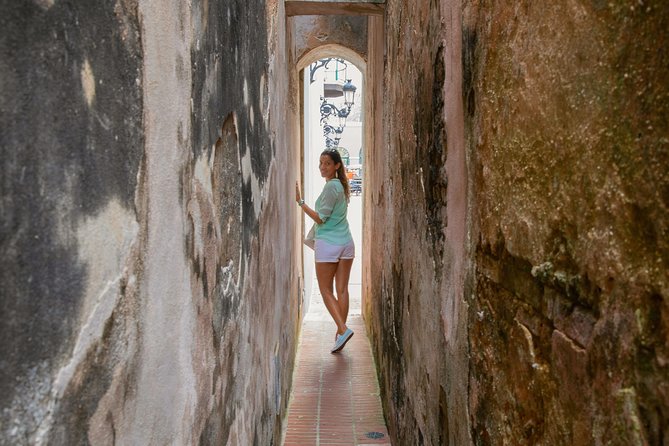 Old San Juan Walking Tour with Fort: 8+ people group - Lunch and shopping without a forced schedule
