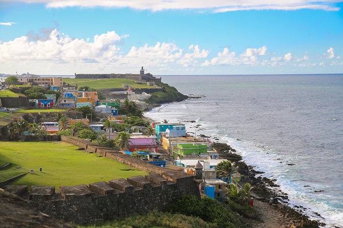 Old San Juan Walking Tour with Fort: 8+ people group - Walking through Old San Juan’s colorful streets