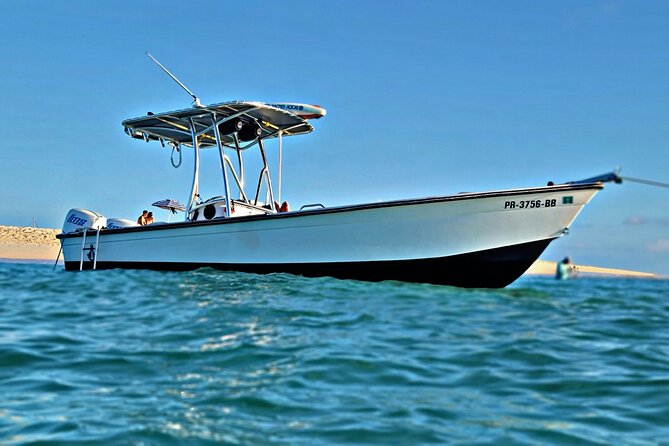 Private All-Inclusive 22ft Boat Guided Snorkeling Icacos Palomino - Palomino: another beach and a private-island setting