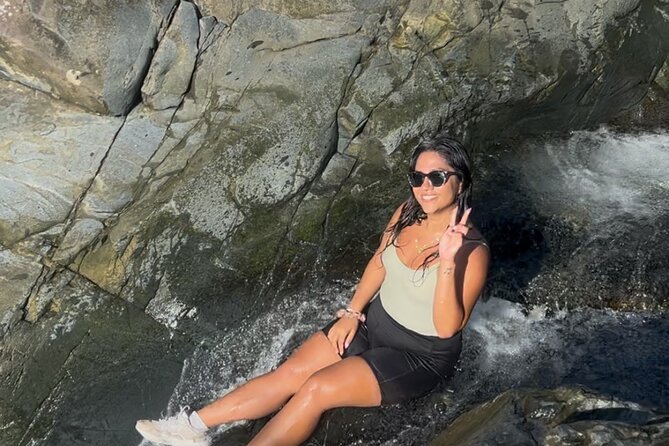 Private El Yunque Tour to Waterslide and Waterfalls - Why the private format matters