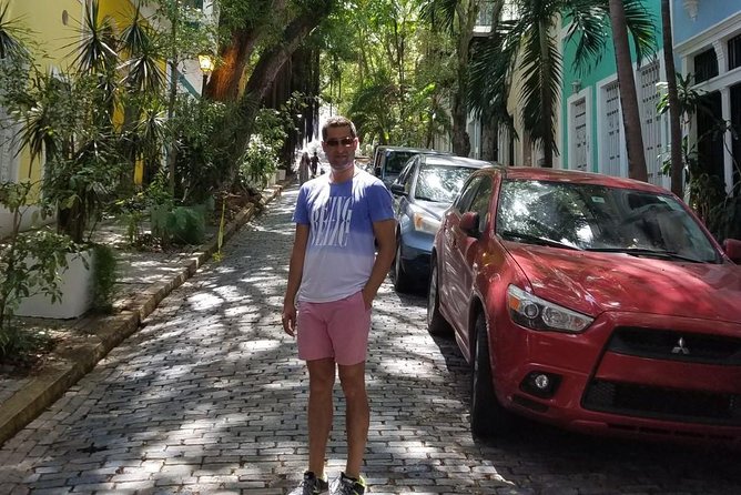 Private Guided Tour: Unveiling Old San Juan's History - Lunch and the move toward Santurce