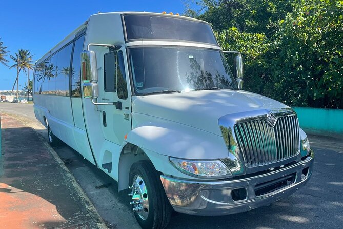 Private Party Bus Tour in Puerto Rico - Old San Juan starts the night with choice