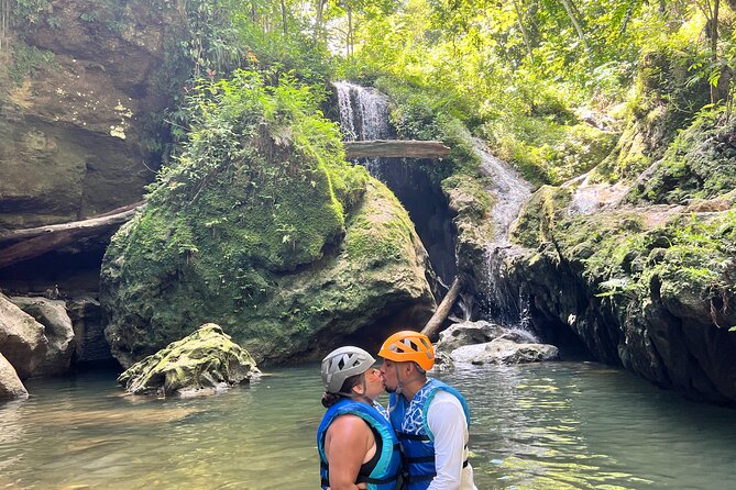 Puerto Rico Charco Azul Hiking Adventure - Hiking down to the river and the first jump
