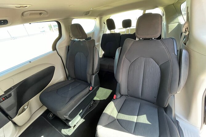 Puerto Rico Island Wide Transfer, Chrysler Minivan, Select Zone - Airport, cruise port, hotel, and Airbnb pickups
