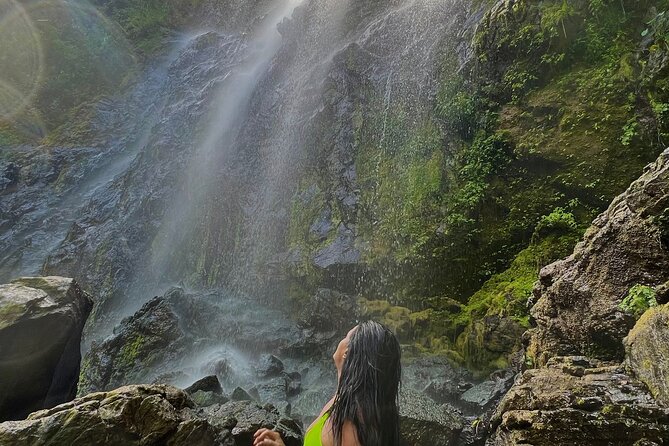 Rainforest Hike to Hidden Waterfall in Puerto Rico with Transport - Who should book this waterfall hike?