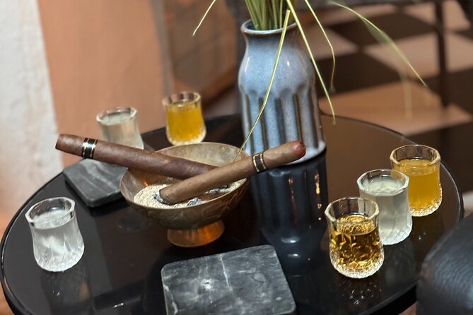 Rum, Cigars and Espadrilles in Old San Juan - The guides are a major part of the value