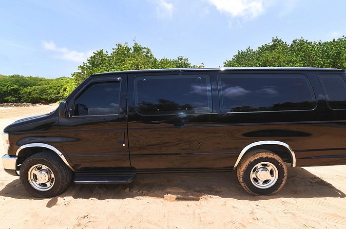 San Juan Arrival Share Transfer - Comfort, cleanliness, and the driver factor