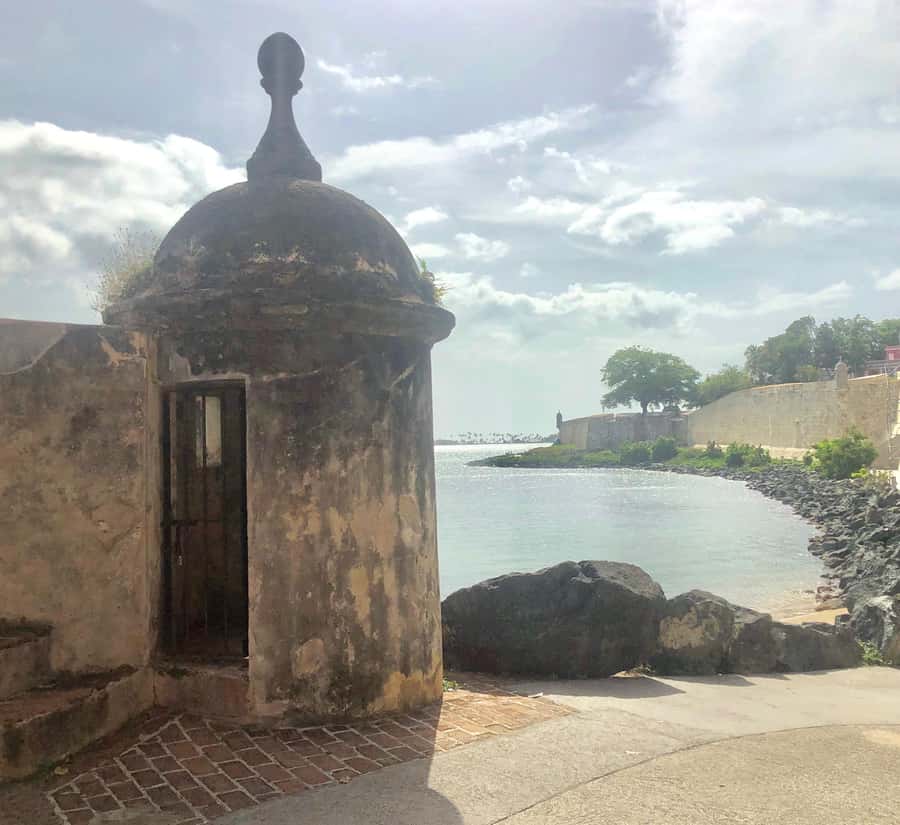 San Juan: Bacardi Rum Distillery and Old San Juan Combo Tour - Practical details that affect your day