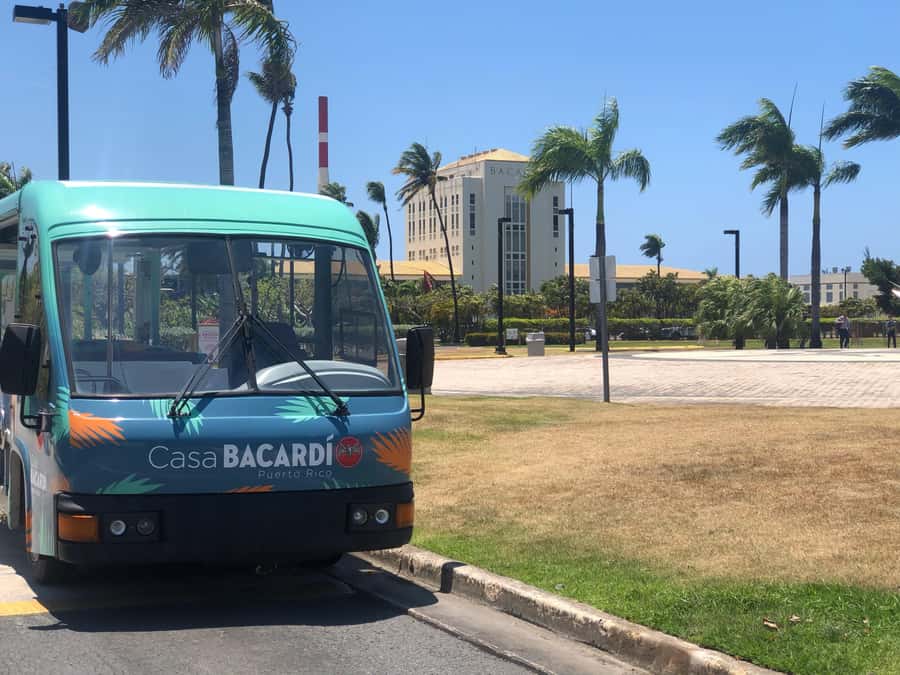 San Juan: Bacardi Rum Distillery and Old San Juan Combo Tour - Starting at Plaza Colón with a clear meeting point