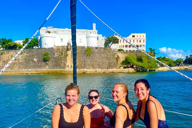 San Juan Bay Private Tour with Drinks and Tapas: 4+ people - Coastal Life With Old San Juan in the Distance
