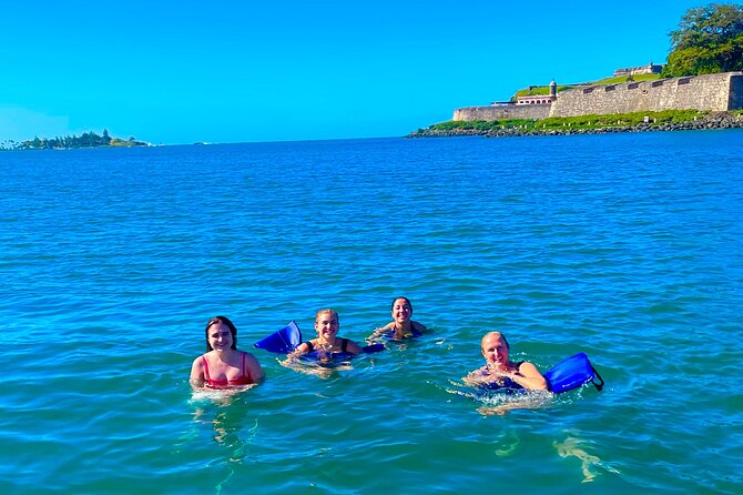 San Juan Bay Private Tour with Drinks and Tapas: 4+ people - Sangria, Snacks, and the Right Amount of Celebration