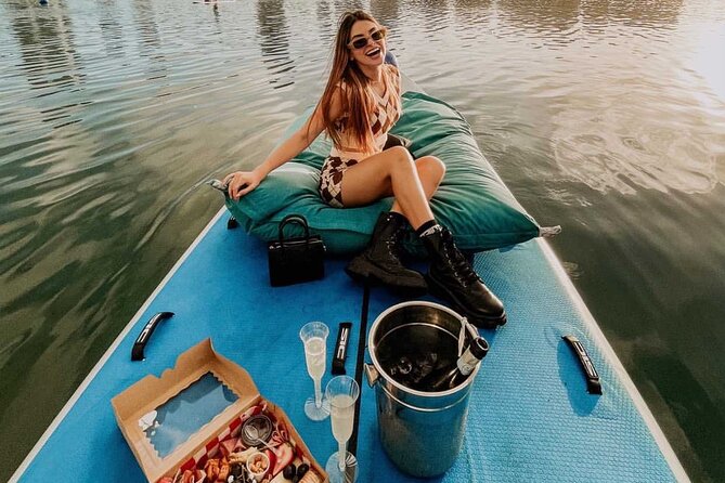 San Juan — Private Floating Picnic Experience in Condado Lagoon - Arriving at 1022 Ashford Avenue
