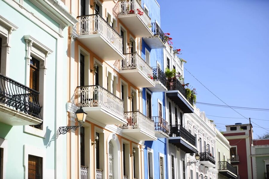 San Juan: Walking Tour with Expert Guide - Finishing at Hotel El Convento