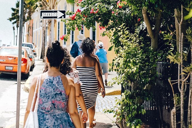 Savor the Sunset: Old San Juan Walking Food Tour - The guide makes or breaks the evening