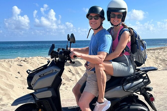 Scooter Rental San Juan Puerto Rico - Luquillo Beach and its food kiosks