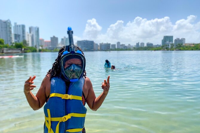 Snorkeling Guided Tour Experience in Condado Lagoon - One hour with a guide in Laguna del Condado